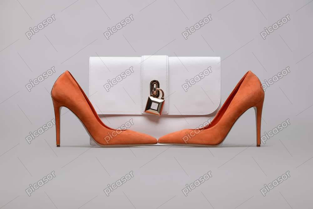 عکس زمینه کیف و کفش پاشنه بلند قهوه ای - عکس پس زمینه پوشاک و اکسسوری زنانه عکس زمینه کیف و کفش پاشنه بلند قهوه ای - عکس پس زمینه پوشاک و اکسسوری زنانه